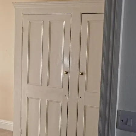 27 Princess Royal - 1st Floor 3 Bed