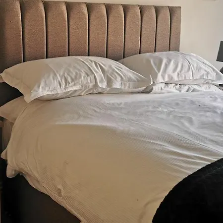 27 Princess Royal - 1st Floor 3 Bed * 斯卡伯勒