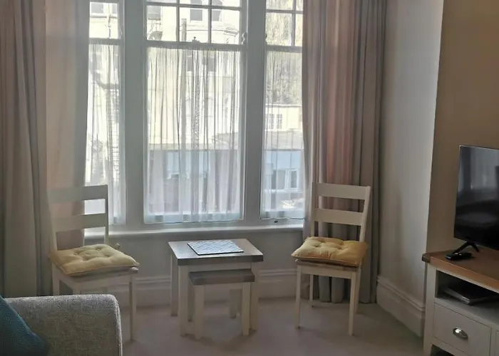 شقة 27 Princess Royal - 1st Floor 3 Bed سكرابورو