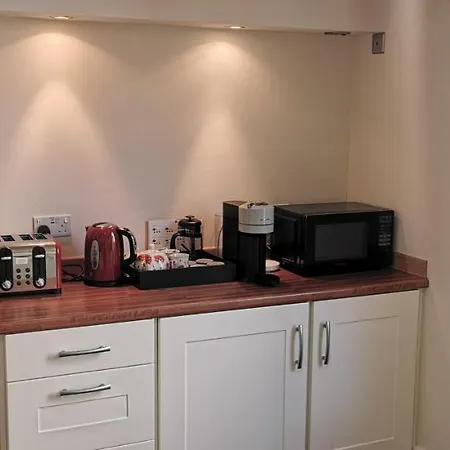 Apartment 27 Princess Royal - 1st Floor 3 Bed *